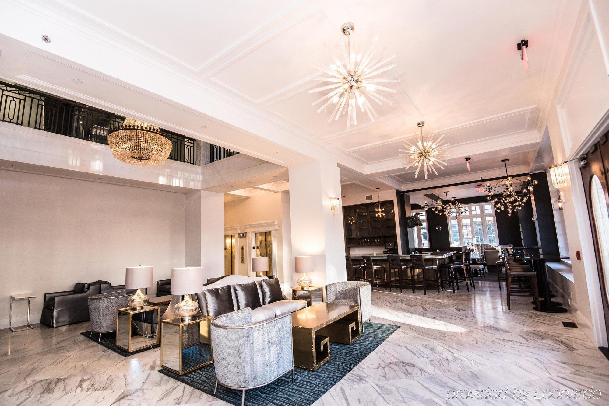 Redmont Hotel Birmingham - Curio Collection By Hilton Exterior photo